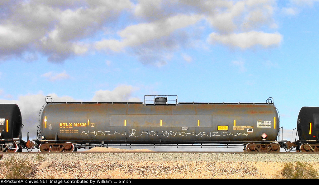 WB Manifest Frt at Erie NV W-MdTrnSlv  -51